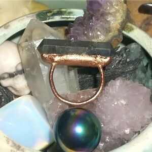 Sale! 'Ceremony' Size 7 DT Labradorite Ring